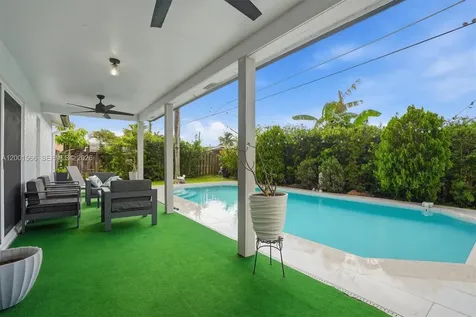 11920 NW 31st Place Sunrise FL 33323
