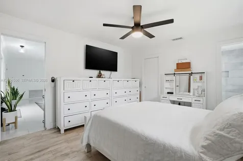 11920 NW 31st Place Sunrise FL 33323