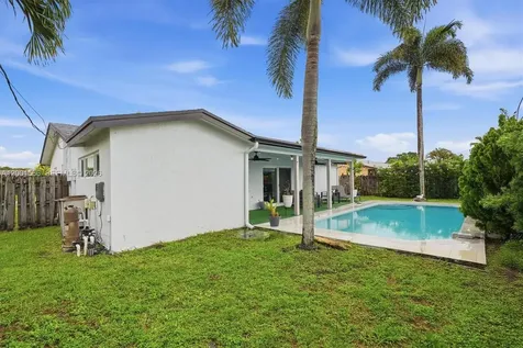11920 NW 31st Place Sunrise FL 33323