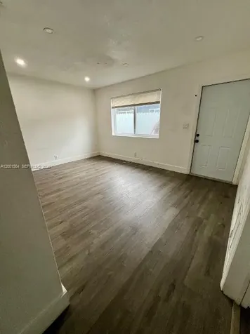 2620 NW 18th Terrace Oakland Park FL 33311
