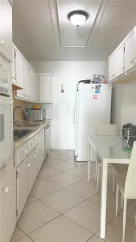 1880 S Treasure Drive North Bay Village FL 33141