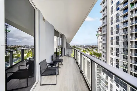 1010 SW 2nd Avenue Miami FL 33130
