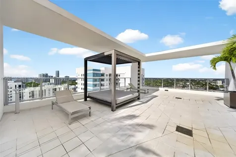 1010 SW 2nd Avenue Miami FL 33130