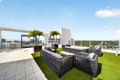 1010 SW 2nd Avenue Miami FL 33130