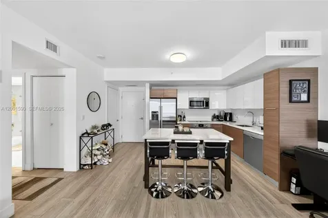 1010 SW 2nd Avenue Miami FL 33130