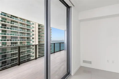 488 NE 18th Street Miami FL 33132