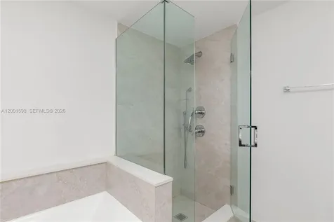 488 NE 18th Street Miami FL 33132