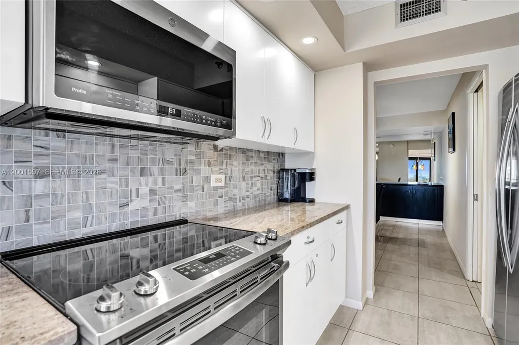1201 S Ocean Drive Hollywood FL 33019