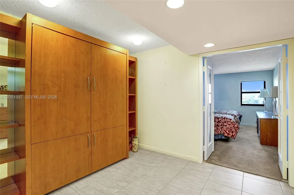 1201 S Ocean Drive Hollywood FL 33019