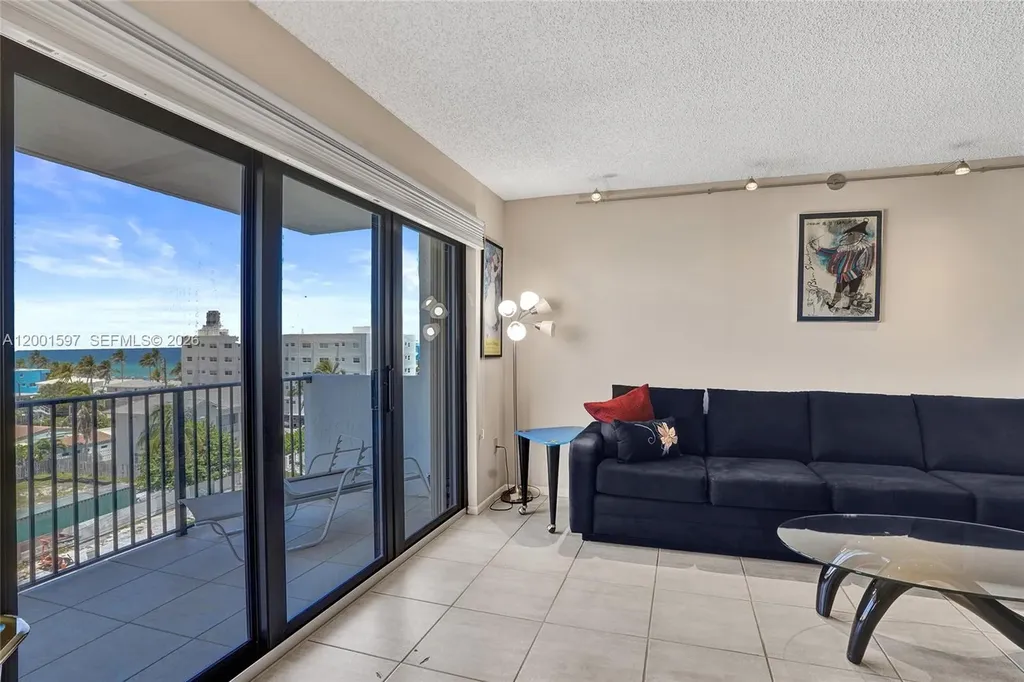 1201 S Ocean Drive Hollywood FL 33019