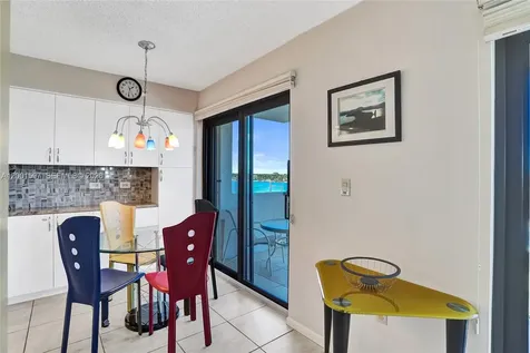 1201 S Ocean Drive Hollywood FL 33019