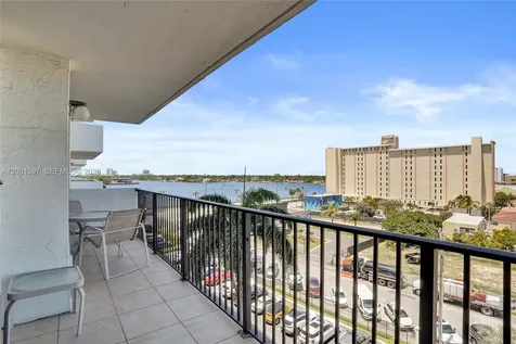 1201 S Ocean Drive Hollywood FL 33019