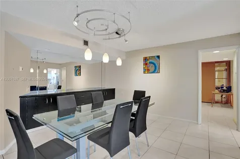 1201 S Ocean Drive Hollywood FL 33019