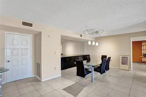 1201 S Ocean Drive Hollywood FL 33019