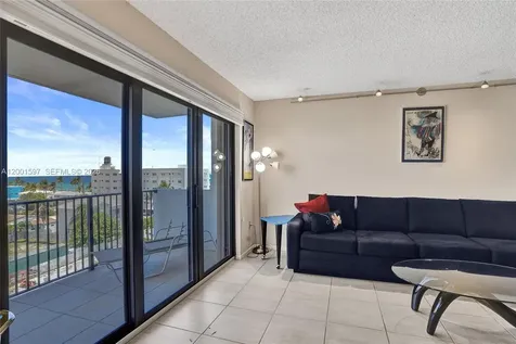 1201 S Ocean Drive Hollywood FL 33019