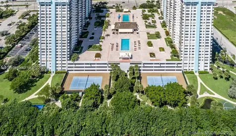 1201 S Ocean Drive Hollywood FL 33019