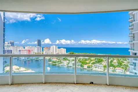 21050 Point Place Aventura FL 33180