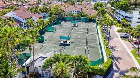 21050 Point Place Aventura FL 33180