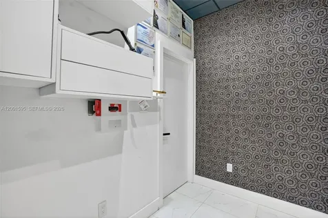 Nail Salon For Sale In West Miami Area West Miami FL 33144