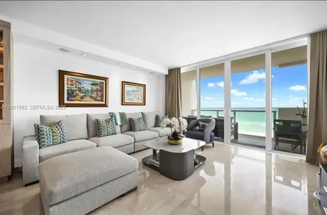 5601 Collins Avenue Miami Beach FL 33140