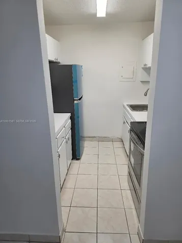 677 SW 9th Avenue Miami FL 33130