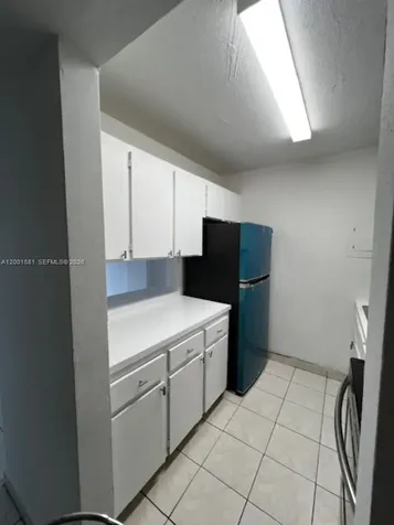 677 SW 9th Avenue Miami FL 33130
