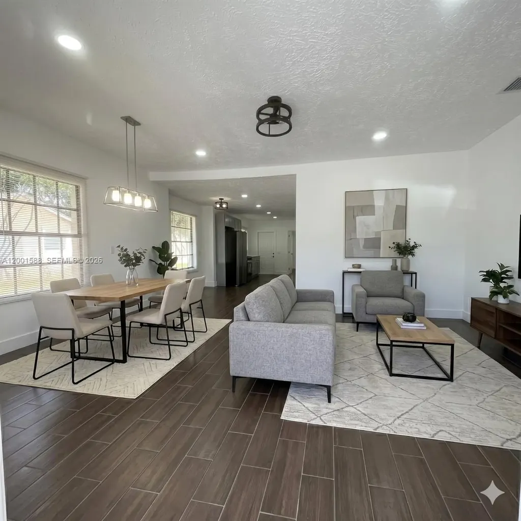 8 S C Street Lake Worth FL 33460