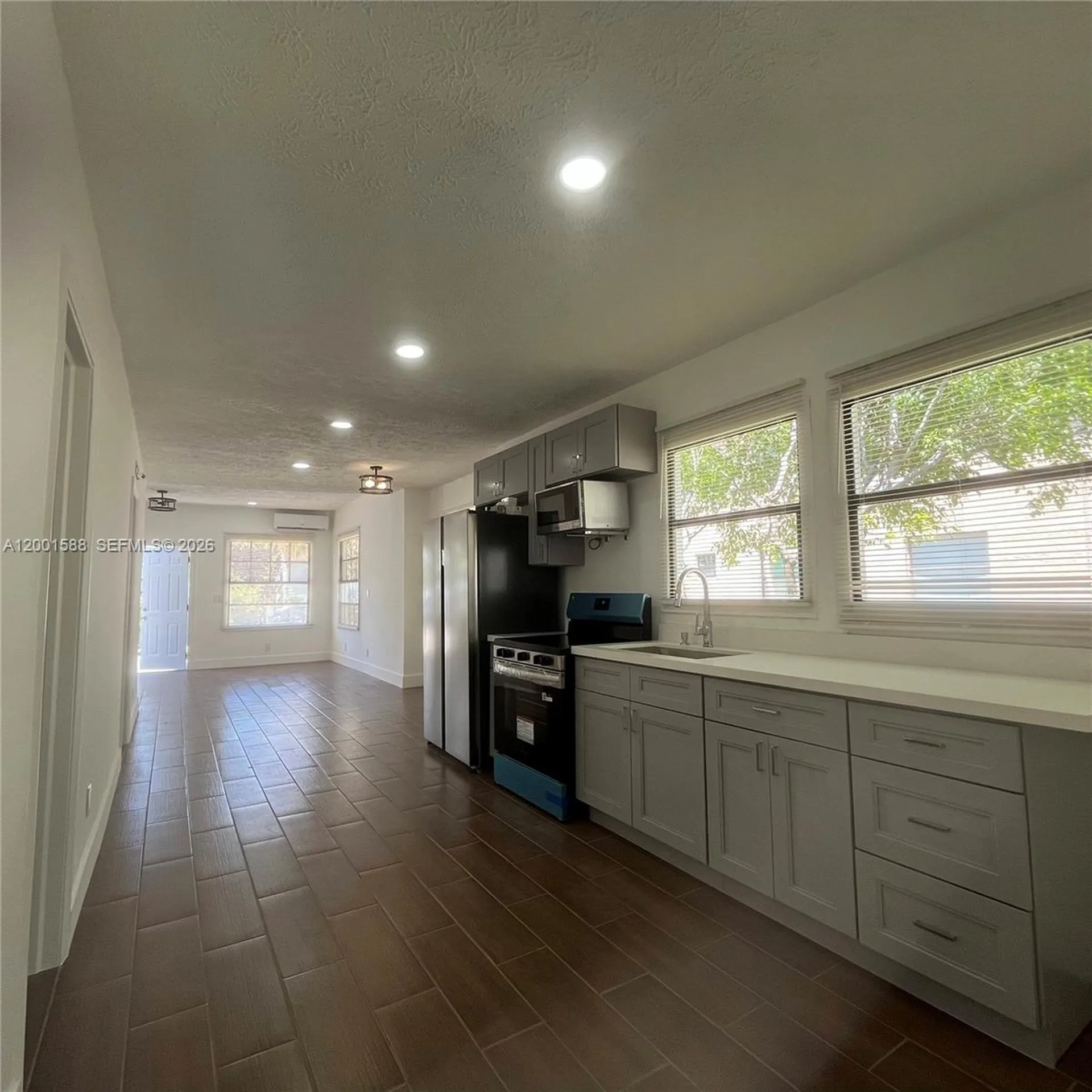 8 S C Street Lake Worth FL 33460