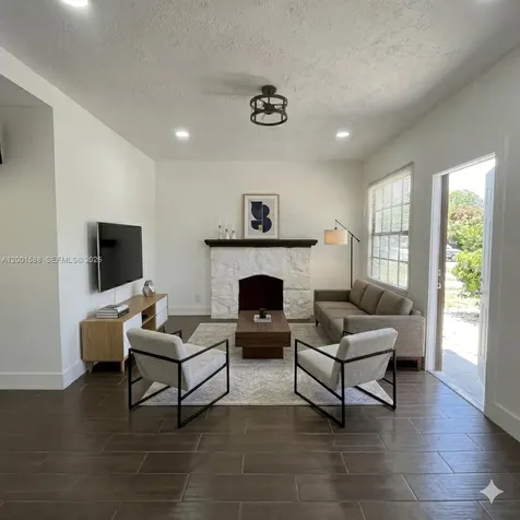 8 S C Street Lake Worth FL 33460