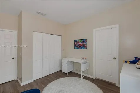 5235 SW 38th Avenue Hollywood FL 33312