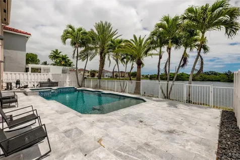 5235 SW 38th Avenue Hollywood FL 33312