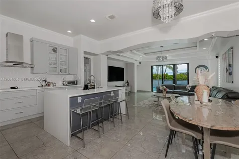 5235 SW 38th Avenue Hollywood FL 33312