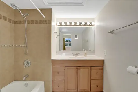 1950 N Andrews Avenue Wilton Manors FL 33311