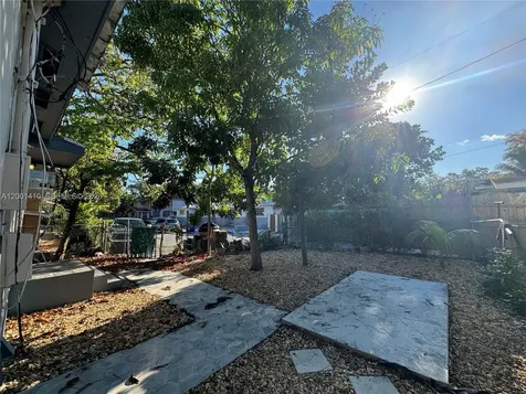 5530 NW Miami Court Miami FL 33127