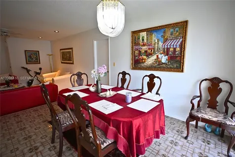 13931 SW 105th Street Miami FL 33186
