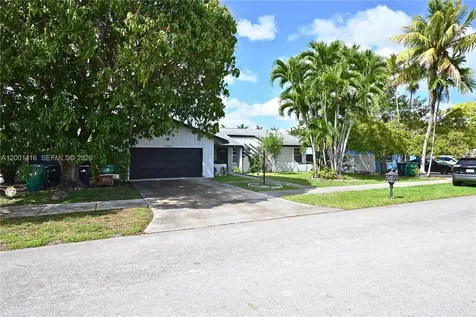 13931 SW 105th Street Miami FL 33186