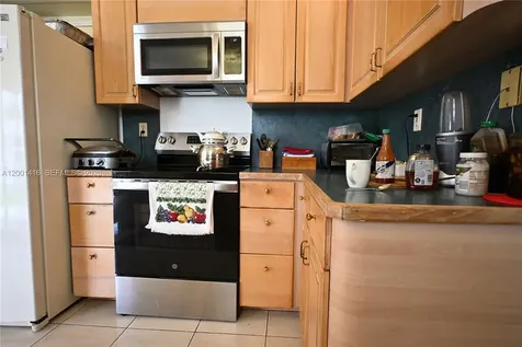 13931 SW 105th Street Miami FL 33186