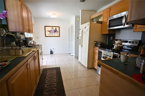 13931 SW 105th Street Miami FL 33186
