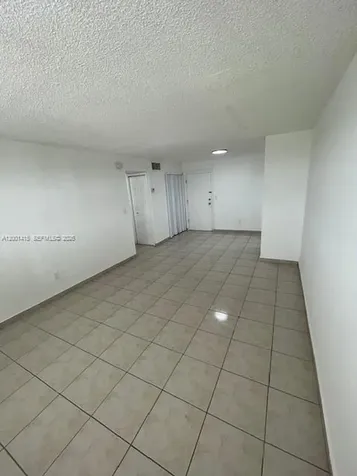 606 W 81st Street Hialeah FL 33014
