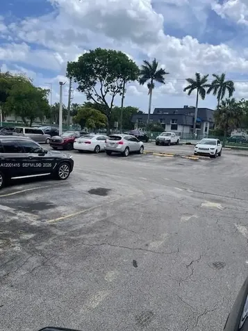 606 W 81st Street Hialeah FL 33014