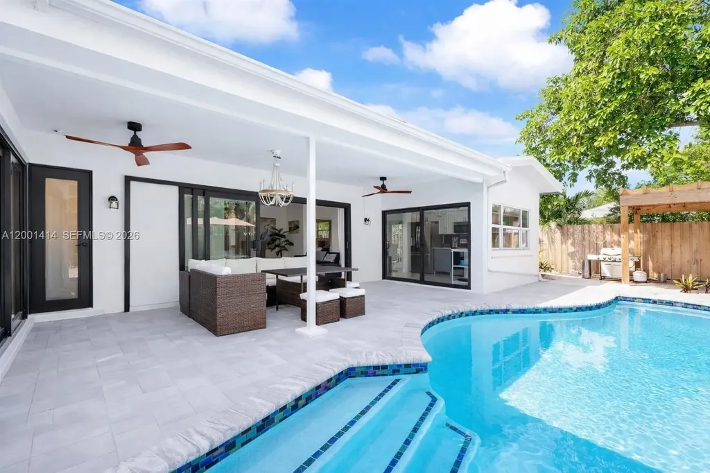5800 NE 18th Avenue Fort Lauderdale FL 33334