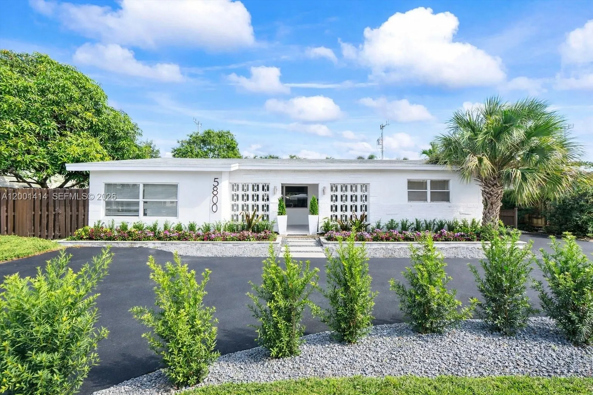 5800 NE 18th Avenue Fort Lauderdale FL 33334