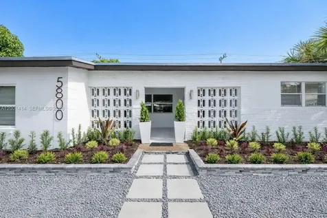 5800 NE 18th Avenue Fort Lauderdale FL 33334