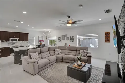 10231 SW 227th Lane Cutler Bay FL 33190