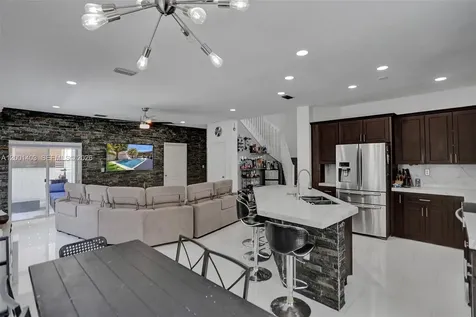 10231 SW 227th Lane Cutler Bay FL 33190