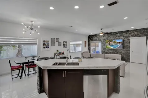 10231 SW 227th Lane Cutler Bay FL 33190