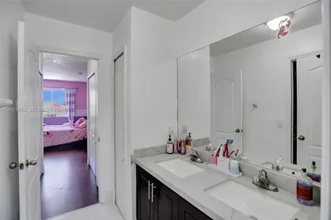 10231 SW 227th Lane Cutler Bay FL 33190