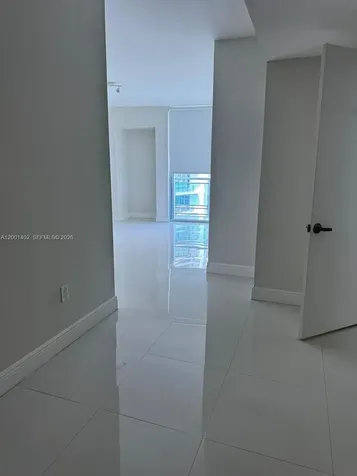 350 S Miami Avenue Miami FL 33130