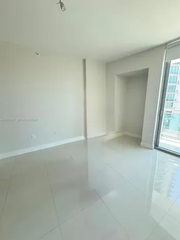 350 S Miami Avenue Miami FL 33130