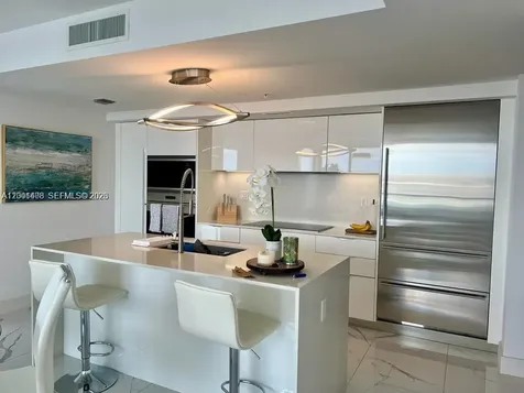 9521 E Bay Harbor Drive Bay Harbor Islands FL 33154